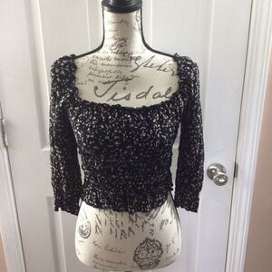 Women’s Kuriuos Los Angeles‎ Smocked Long Sleeve Cropped Blouse Size Small